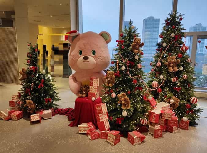 ロッテシネマのクリスマスツリー